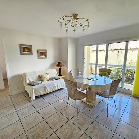 Centre-ville Calme Avec Balcon Et Garage - - Fr-1-550-73 Apartamento Saint-Georges-de-Didonne