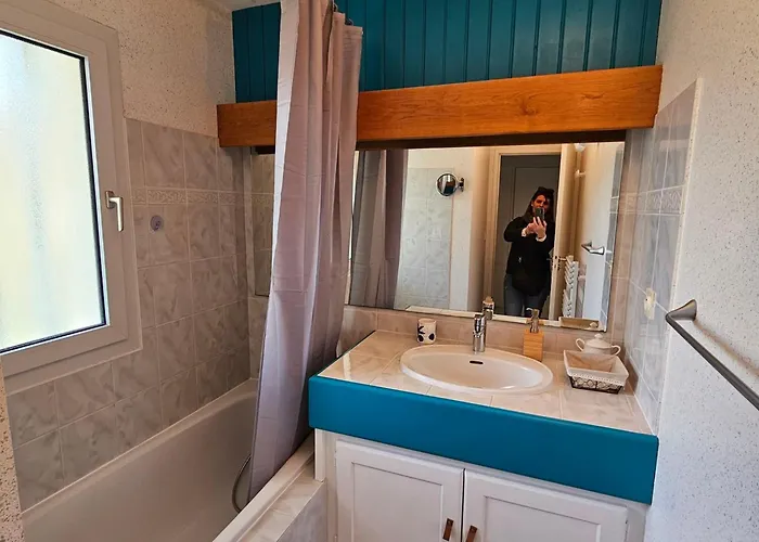 Apartamento Centre-ville Calme Avec Balcon Et Garage - - Fr-1-550-73 *